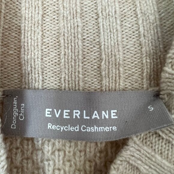 Everlane Cashmere Stroopwafel Turtleneck in Canvas, Size Small - Picture 2 of 3